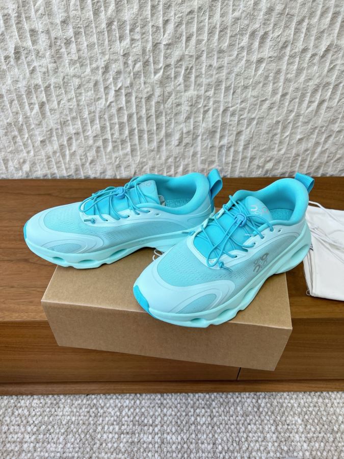 LOEWE women's shoes G039 Loewe x On Cloudtilt 3.o — AAA Quality Replica — photo 3