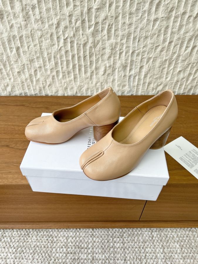 Maison margiela women's shoes G293 Maisom Margiela 26ss New — AAA Quality Replica — photo 3