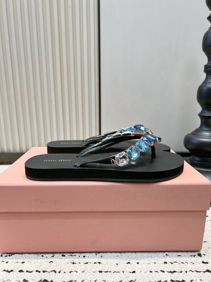 Miumiu women's shoes Miu rhinestone flip-flops, gem-encrusted diamond flat slippers, summer outer — AAA Quality Replica — photo 5
