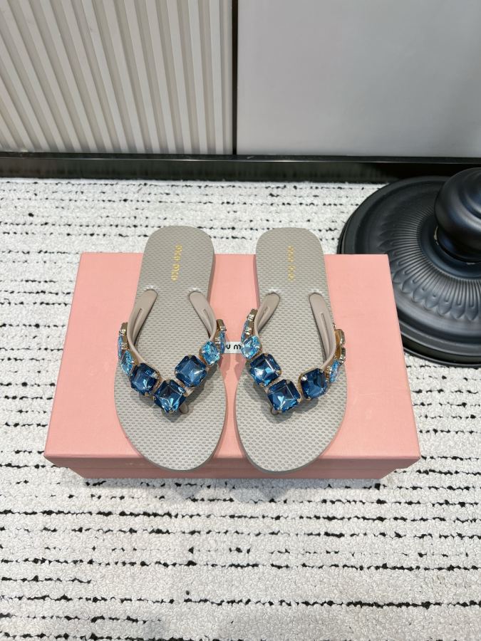 Miumiu women's shoes Miu rhinestone flip-flops, gem-encrusted diamond flat slippers, summer outer — 1:1 Replica For Sale