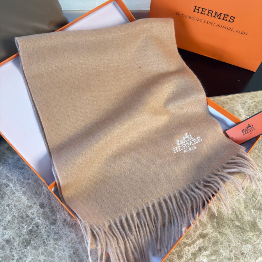 Foulard Hermès ▪Hermes H logo 32 x 180cm — photo 6