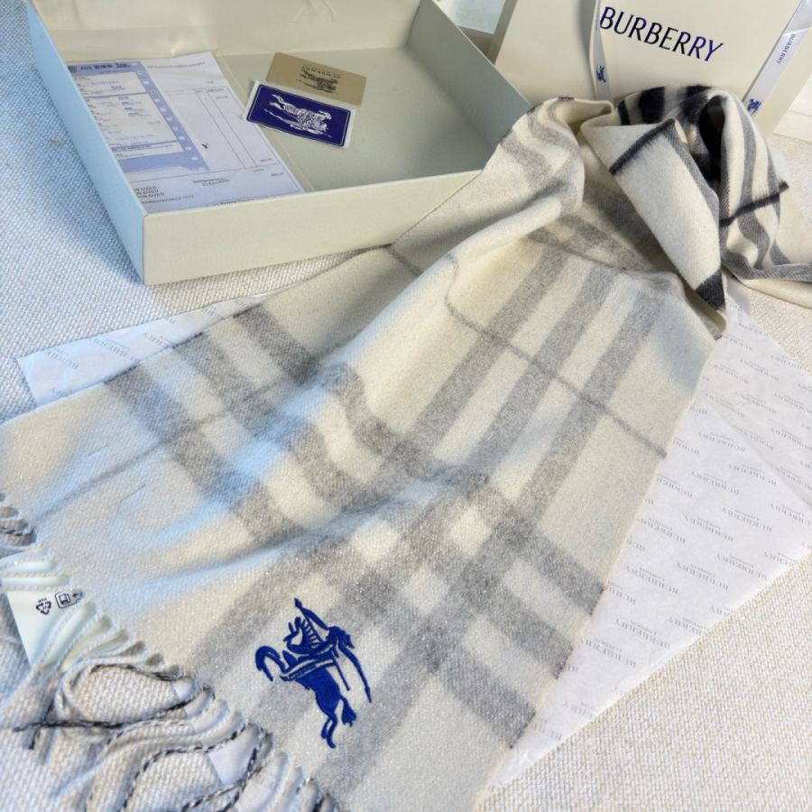 burberry scarf Burberry Bling 2 30*168 10x2cm 95% 5% B Burberry … — 1:1 Replica — photo 9