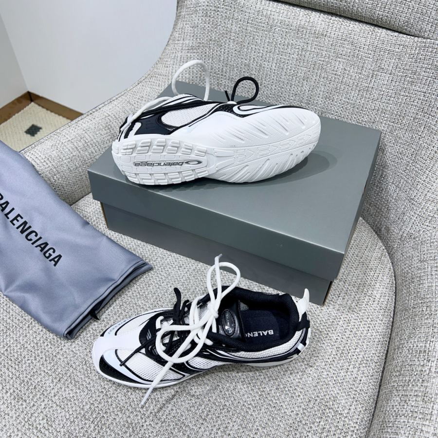 Balenciaga Women's Shoes Factory: Couple "Exclusive top version" — AAA Quality Replica — photo 8