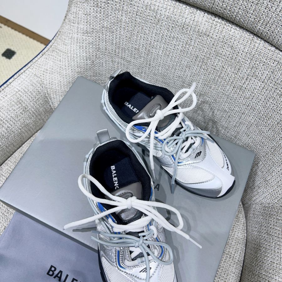 Balenciaga Women's Shoes Factory: Couple "Exclusive top version" — 1:1 Replica For Sale — photo 7