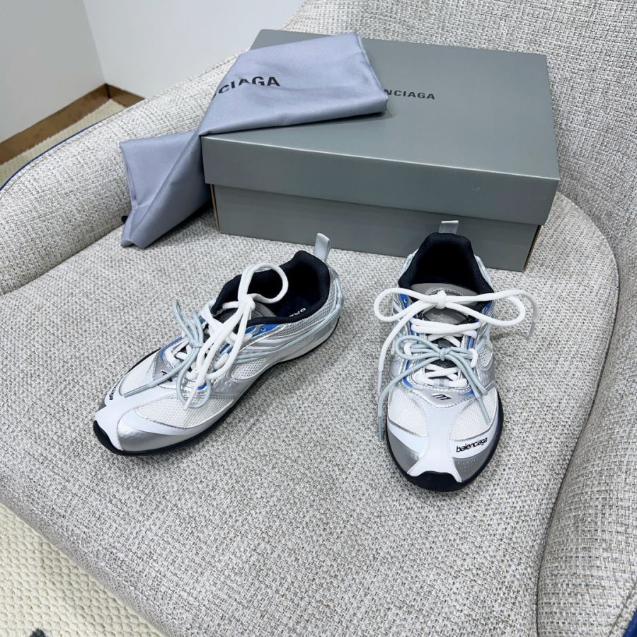 Balenciaga Women's Shoes Factory: Couple "Exclusive top version" — 1:1 Replica For Sale — photo 2