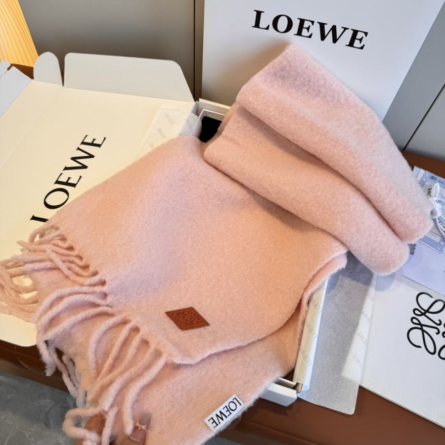Loewe tørklæde — photo 7
