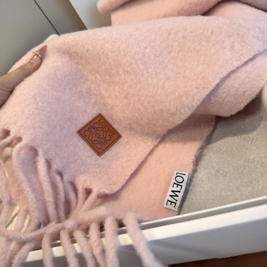 Loewe tørklæde — photo 8