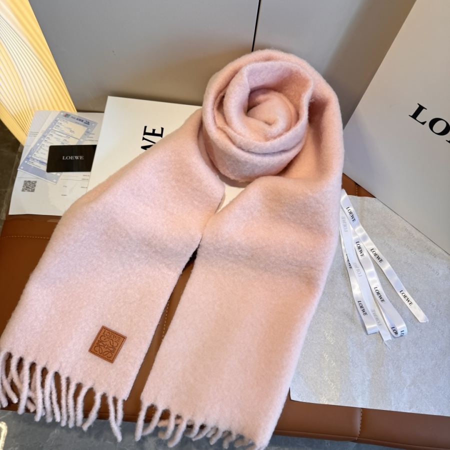 Loewe tørklæde — photo 4