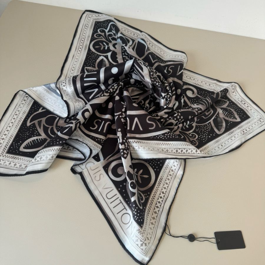 LV scarf watercolor floral square scarf twill silk material hand-rolled edges light luxury leather — AAA Quality Replica — photo 6