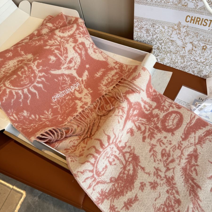 Khăn Dior 2025 Mới 100% — photo 7