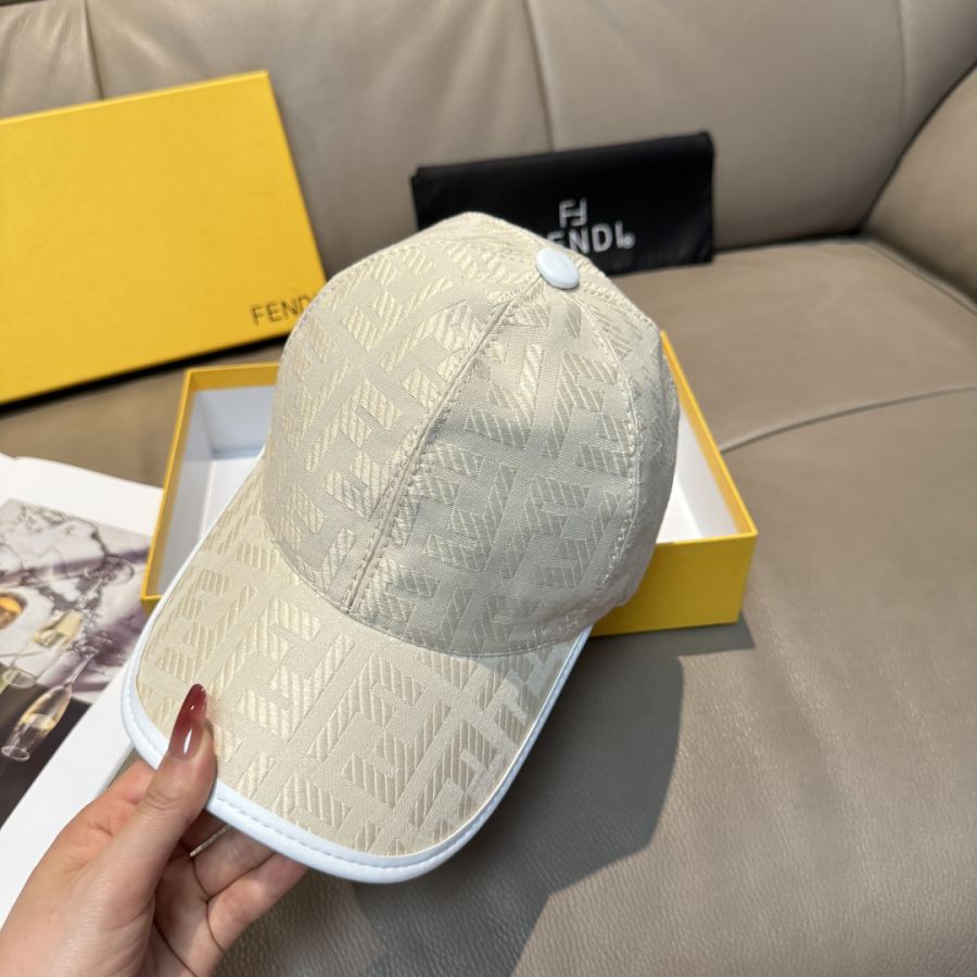 Cappello Fendi Nuovo F 1:1 +! 56 — photo 5