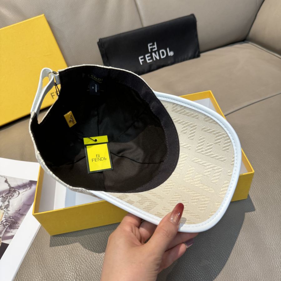 Cappello Fendi Nuovo F 1:1 +! 56 — photo 7