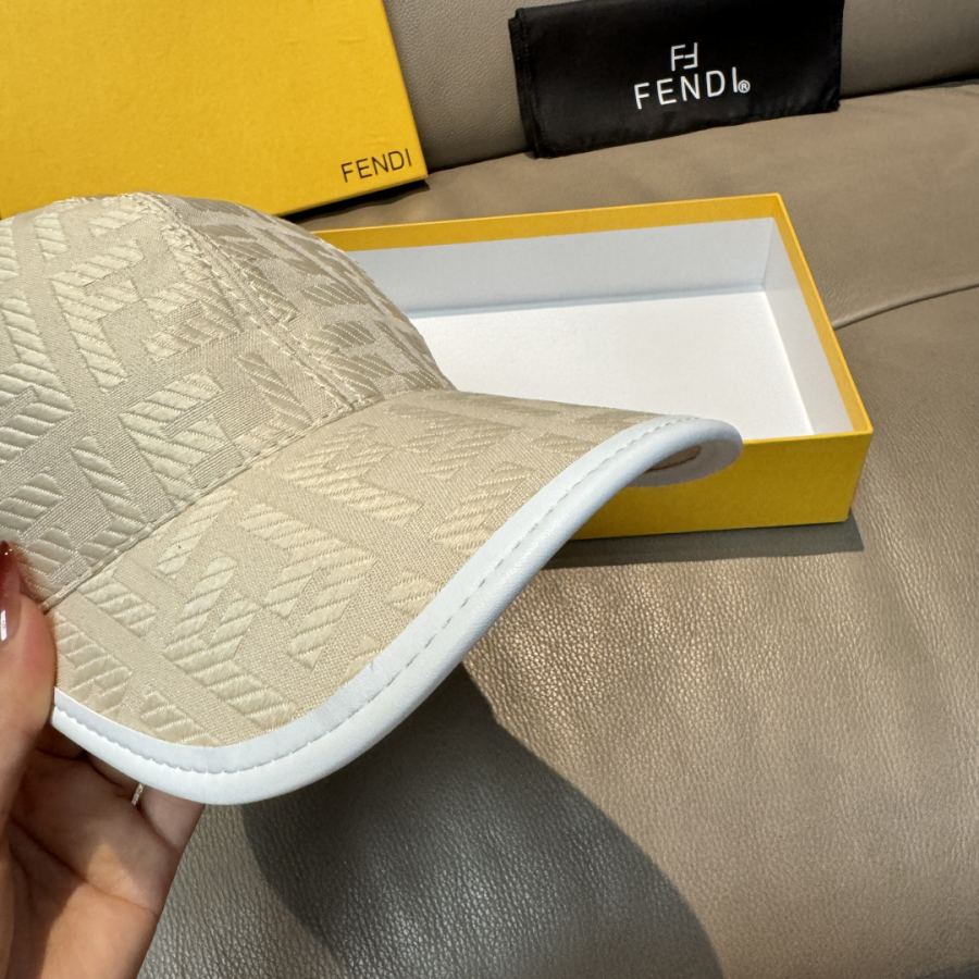 Cappello Fendi Nuovo F 1:1 +! 56 — photo 6