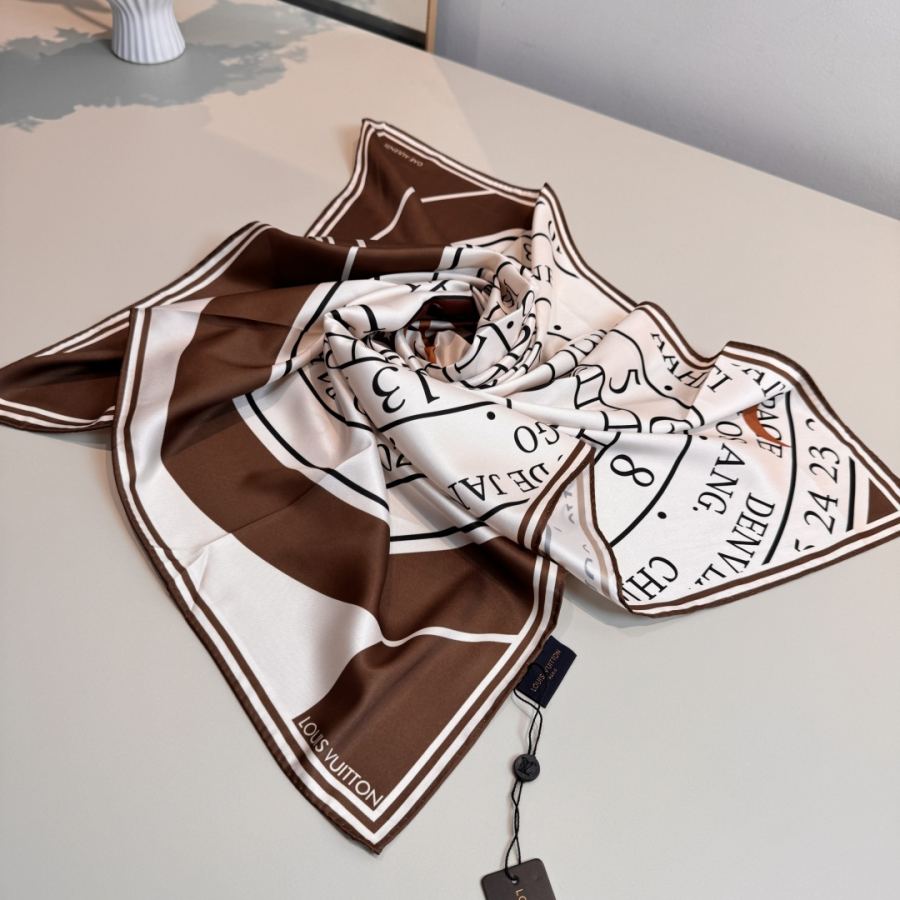 LV scarf LV New Le Temps d’Un Voyage Gae Aulenti 1980 — Premium Replica — photo 7
