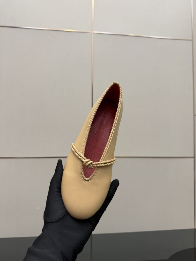 BV women's shoes BV Rosa ballet shoes off-white — 1:1 Replica For Sale — photo 9