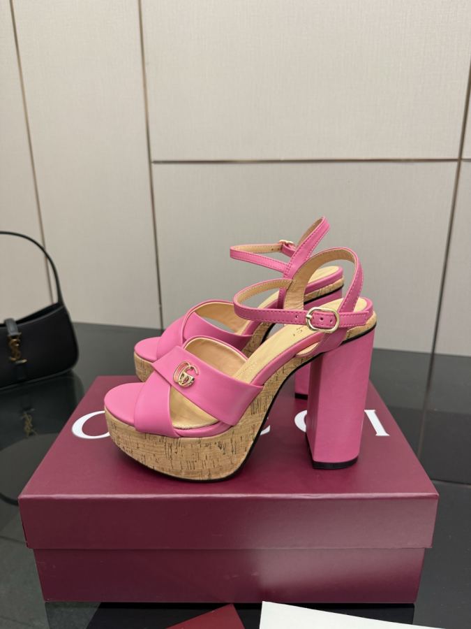 Gucci women's shoes GUCCI2026 — 1:1 Replica — photo 2