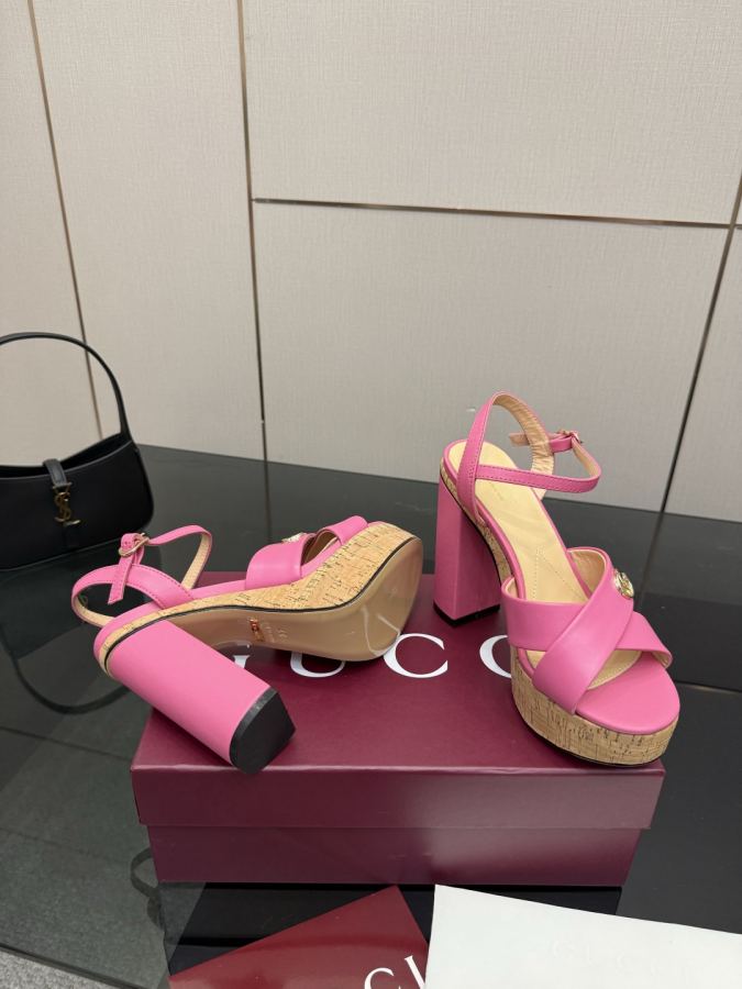 Gucci women's shoes GUCCI2026 — 1:1 Replica — photo 6