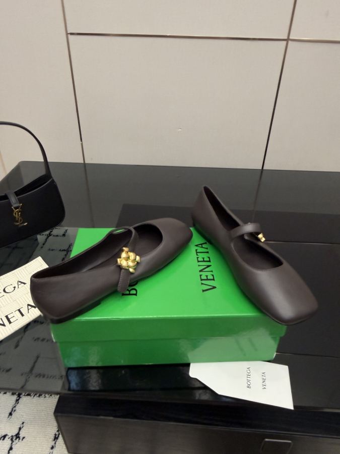 BV women's shoes BV Charlotte — 1:1 Replica For Sale — photo 5