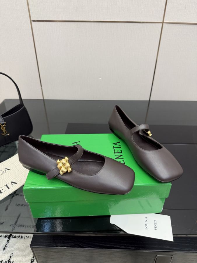 BV women's shoes BV Charlotte — 1:1 Replica For Sale — photo 3