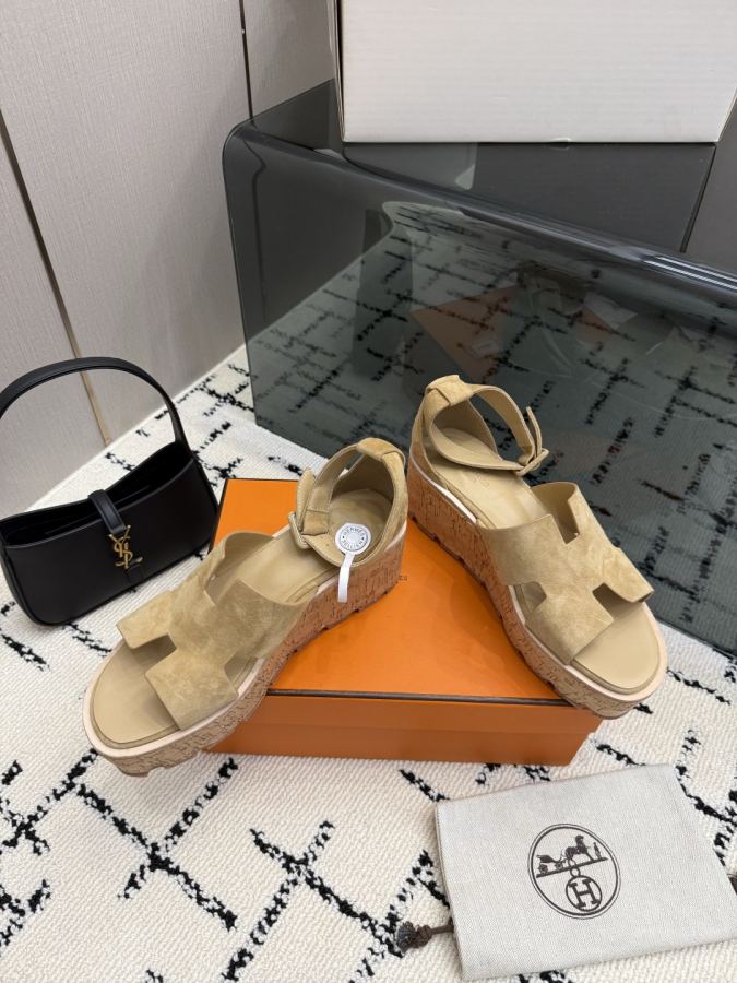 Hermes women's shoes Hermes 2026 Santorini H — AAA Quality Replica — photo 4