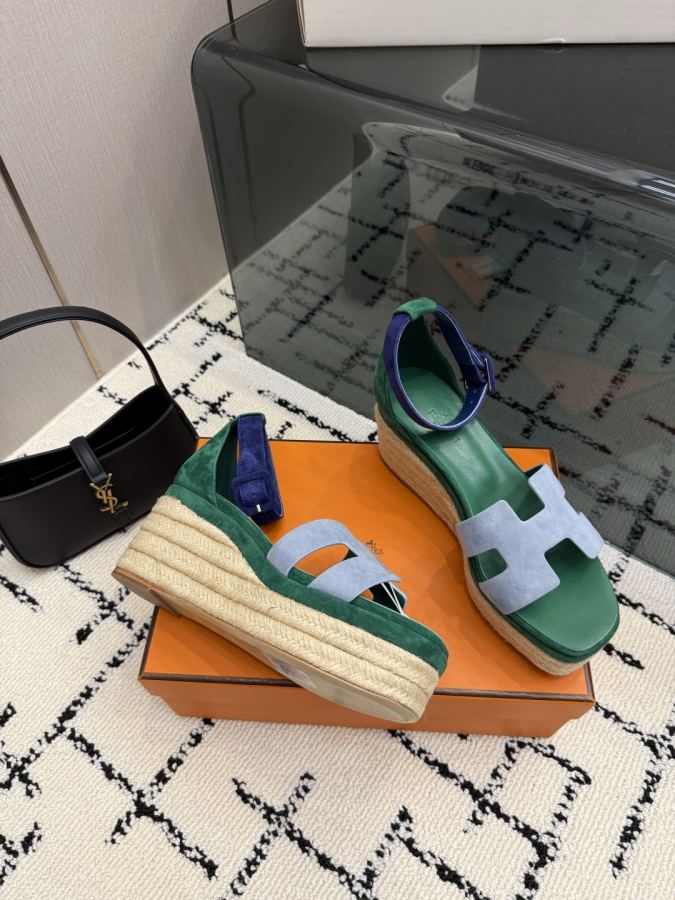 Hermes women's shoes Hermes 2026 Santorini H — 1:1 Replica — photo 3