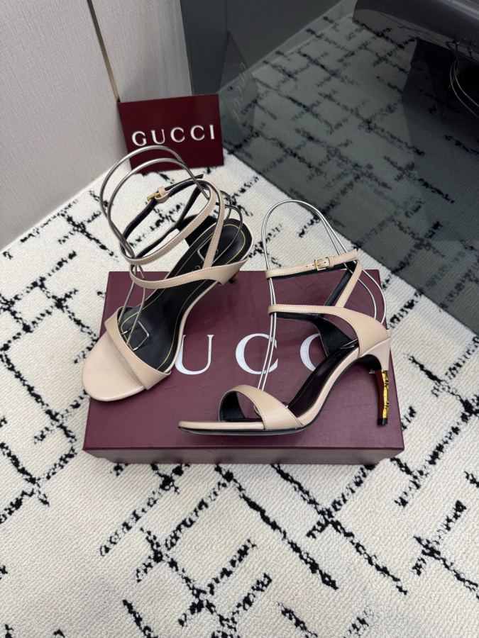Gucci women's shoes Gucci gold bamboo heel New product series Roman sandals — AAA Quality Replica — photo 5