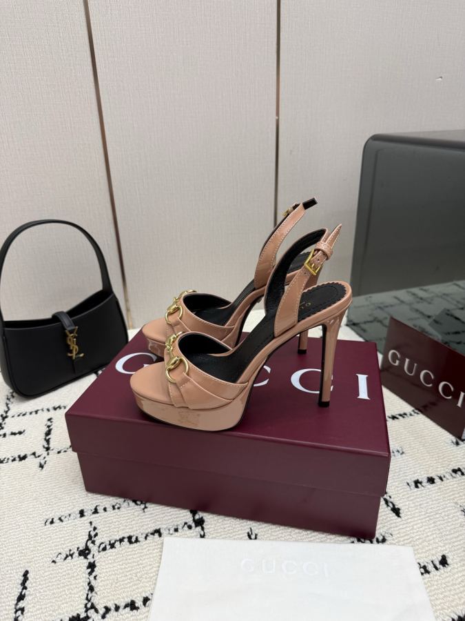 Gucci women's shoes Gucci New Collection Sandals — 1:1 Replica — photo 3