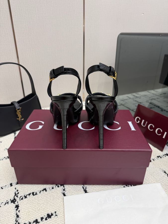 Gucci women's shoes Gucci New Collection Sandals — 1:1 Replica — photo 6