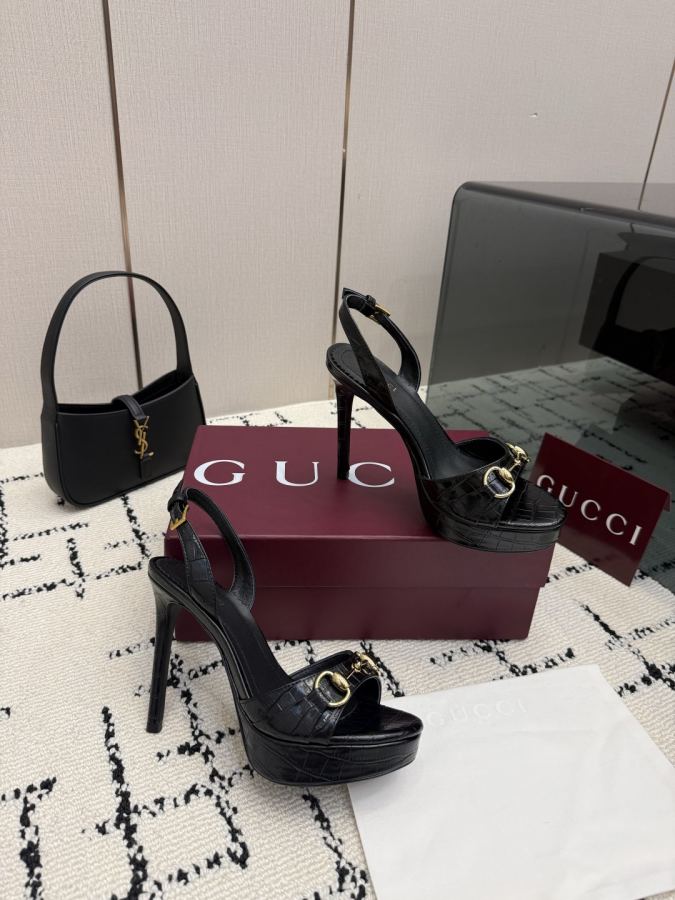 Gucci women's shoes Gucci New Collection Sandals — 1:1 Replica — photo 5