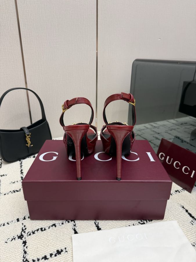 Gucci women's shoes Gucci New Collection Sandals — AAA Quality Replica — photo 6