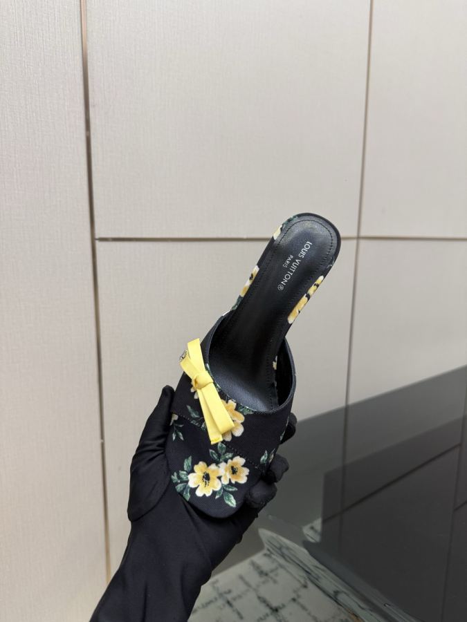LV women's shoes 】 Louis Vuitton 2026 — Premium Replica — photo 8