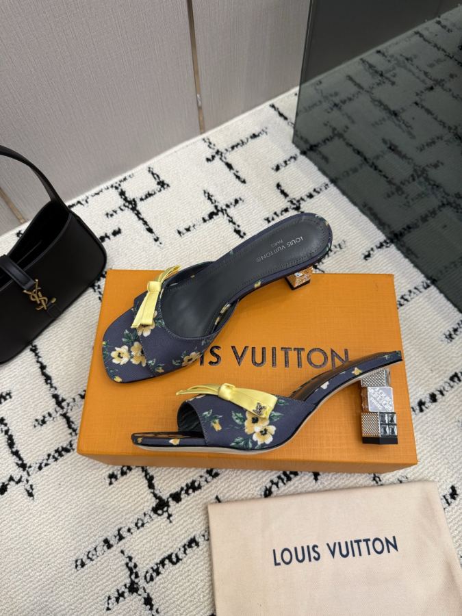 LV women's shoes 】 Louis Vuitton 2026 — 1:1 Replica — photo 5