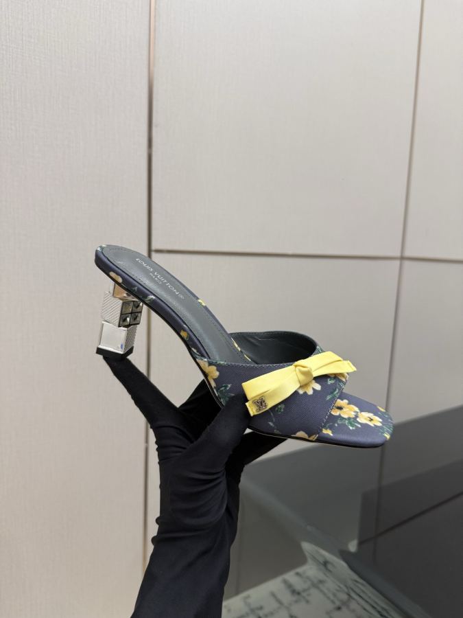 LV women's shoes 】 Louis Vuitton 2026 — 1:1 Replica — photo 7