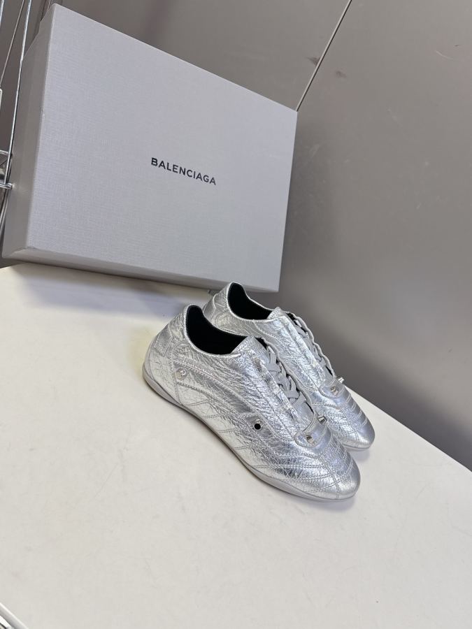 Balenciaga Women's Shoes Balenciaga New — Premium Replica — photo 2