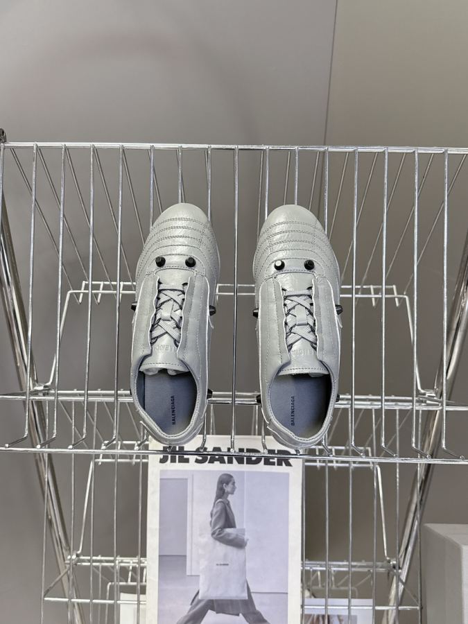 Balenciaga Women's Shoes Balenciaga New — 1:1 Replica For Sale — photo 6