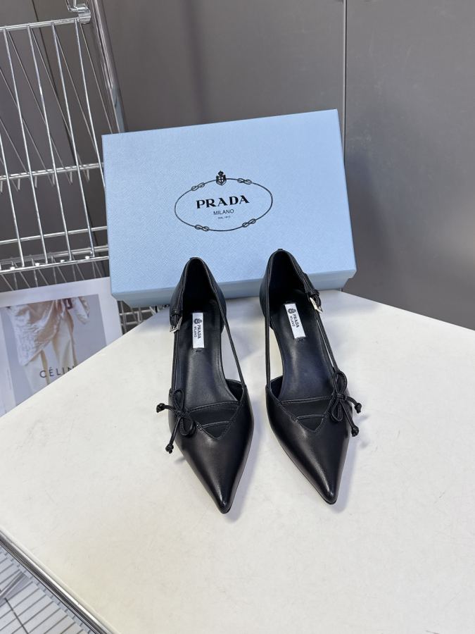 Prada damesko PRADA 2026 Nyhet