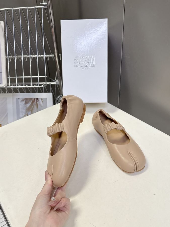 Maison margiela women's shoes Maison Margiela MM6 — 1:1 Replica — photo 4