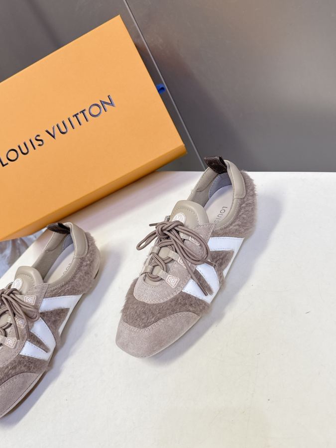 LV women's shoes Louis Vuitton Sneakerina replica Sneakerina LV Monogram Sacchetto TPU 1.5 CM: TPU Size: 35-42 41 42 — photo 3