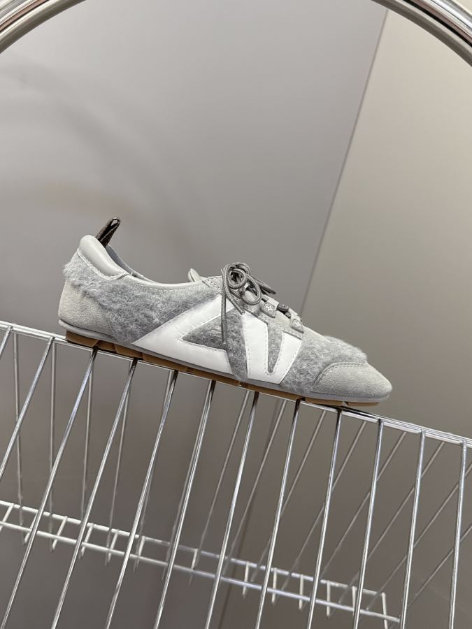 LV women's shoes Louis Vuitton Sneakerina replica Sneakerina LV Monogram Sacchetto TPU 1.5 CM: TPU Size: 35-42 41 42 — photo 5