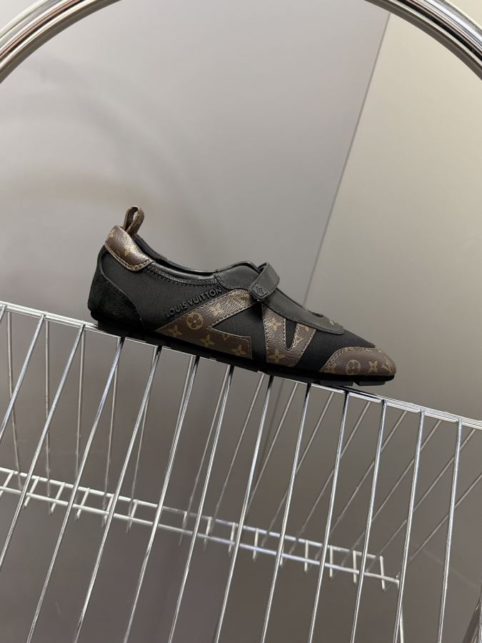 LV women's shoes Louis Vuitton Sneakerina replica Sneakerina LV Monogram Sacchetto TPU 1.5 CM: TPU Size: 35-42 41 42 — photo 5