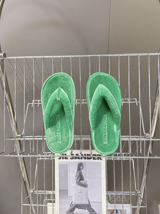 Balenciaga Women's Shoes Balenciaga New — Premium Replica — photo 6