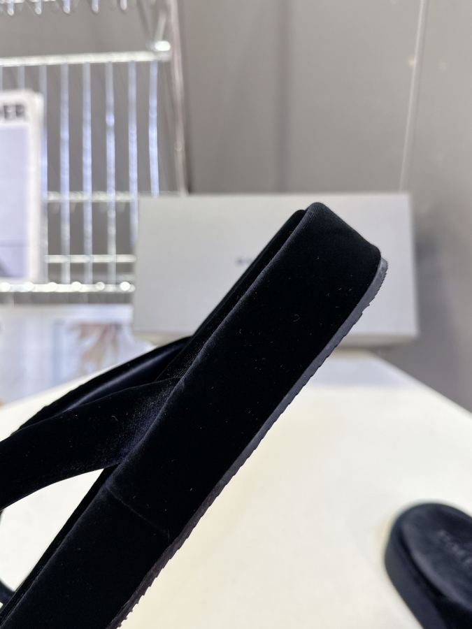 Balenciaga Women's Shoes Balenciaga — 1:1 Replica For Sale — photo 7
