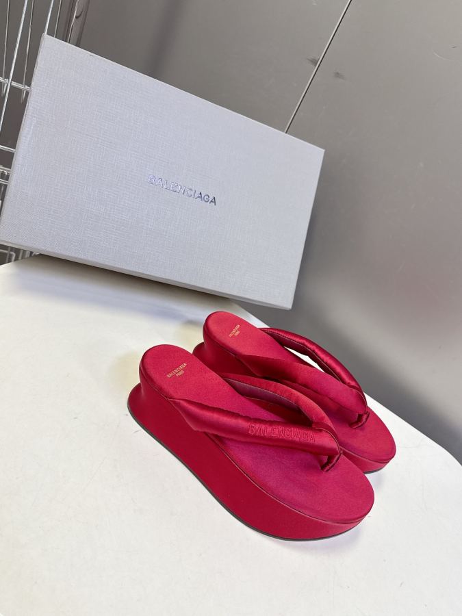 Balenciaga Women's Shoes Balenciaga New — Premium Replica — photo 2