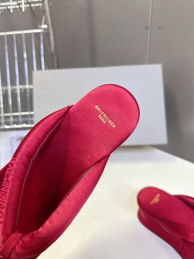 Balenciaga Women's Shoes Balenciaga New — Premium Replica — photo 9