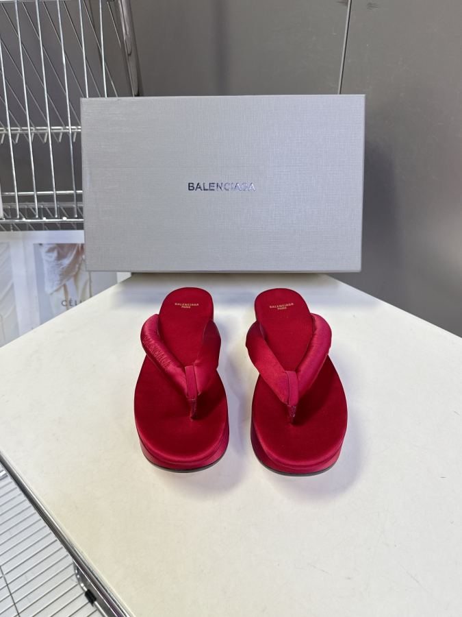 Balenciaga Women's Shoes Balenciaga New — Premium Replica