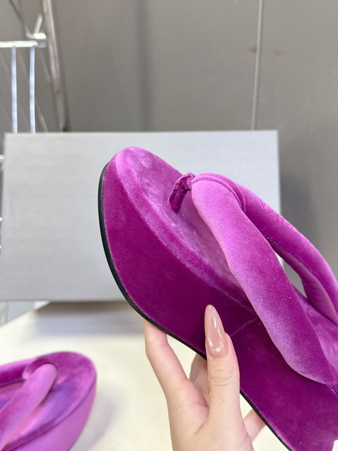 Balenciaga Women's Shoes Balenciaga New — 1:1 Replica — photo 8