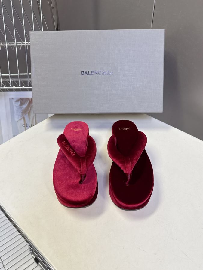 Balenciaga Women's Shoes Balenciaga New — Premium Replica