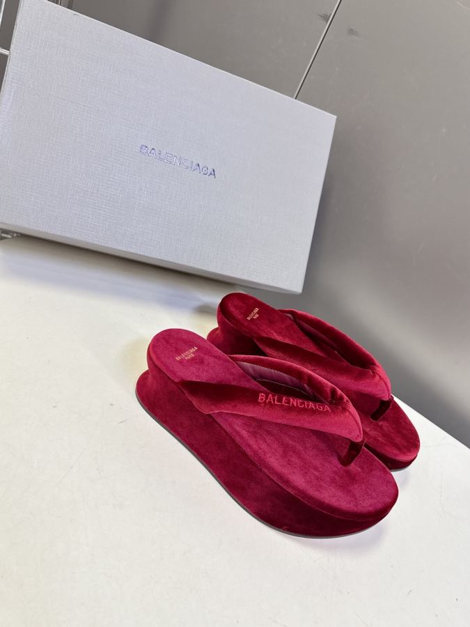 Balenciaga Women's Shoes Balenciaga New — Premium Replica — photo 2