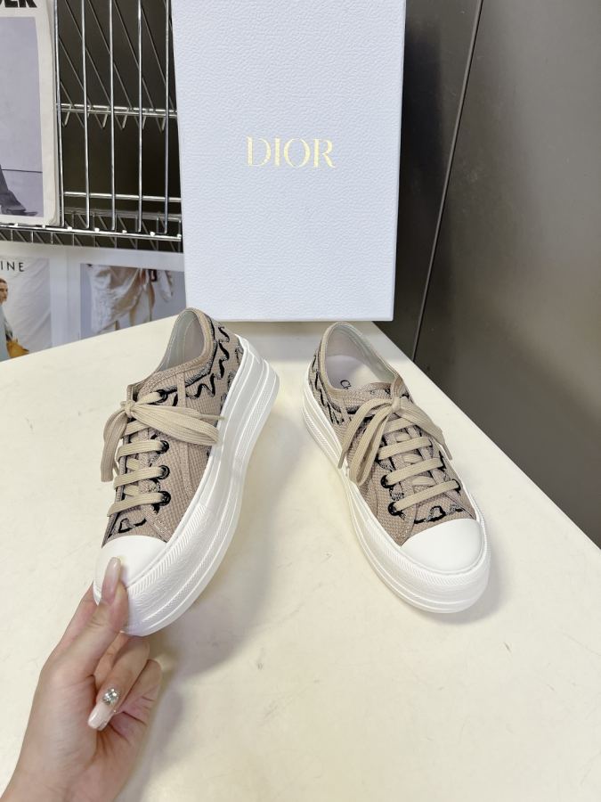 Dior women's shoes Dior 2026 New — Premium Replica — photo 4