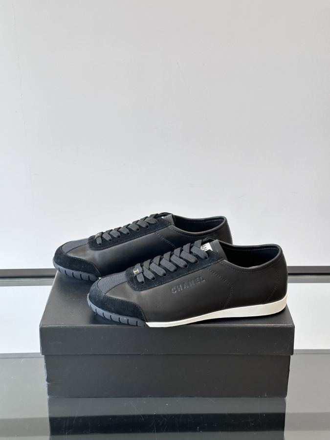 chaussure chanel Chane I/Chanel Nouveau Logo « CHANEL » logo — photo 3